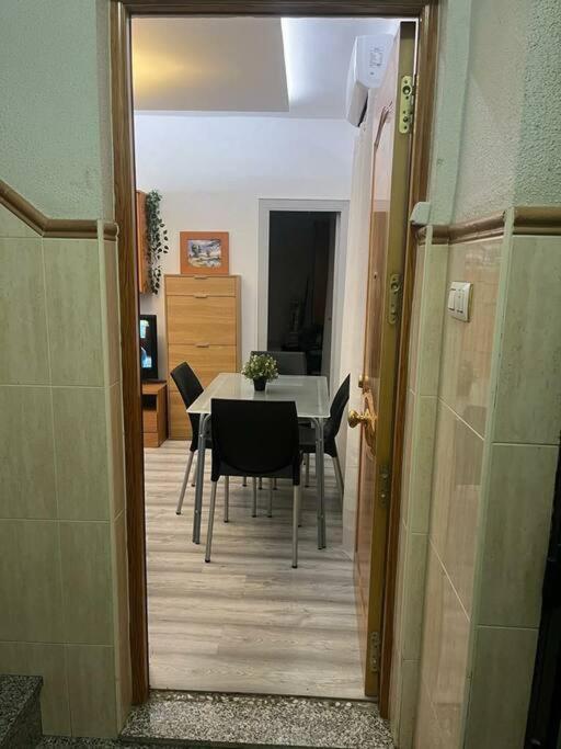 Apartamento Rambla De Almeria Ngoại thất bức ảnh